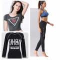 Etiqueta de transferencia de calor de impresión de pantalla para ropa de yoga 